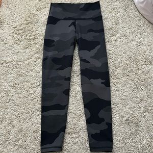 Aerie Camo Leggings